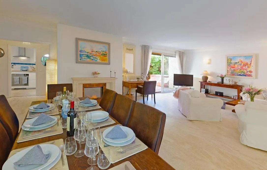 Villa Picaud - 50M From Beachfront, Patio, Aircon contacts